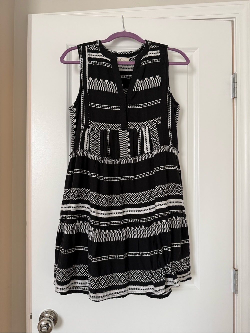 Elan Black and White Sleeveless Patterned Tiered Dress